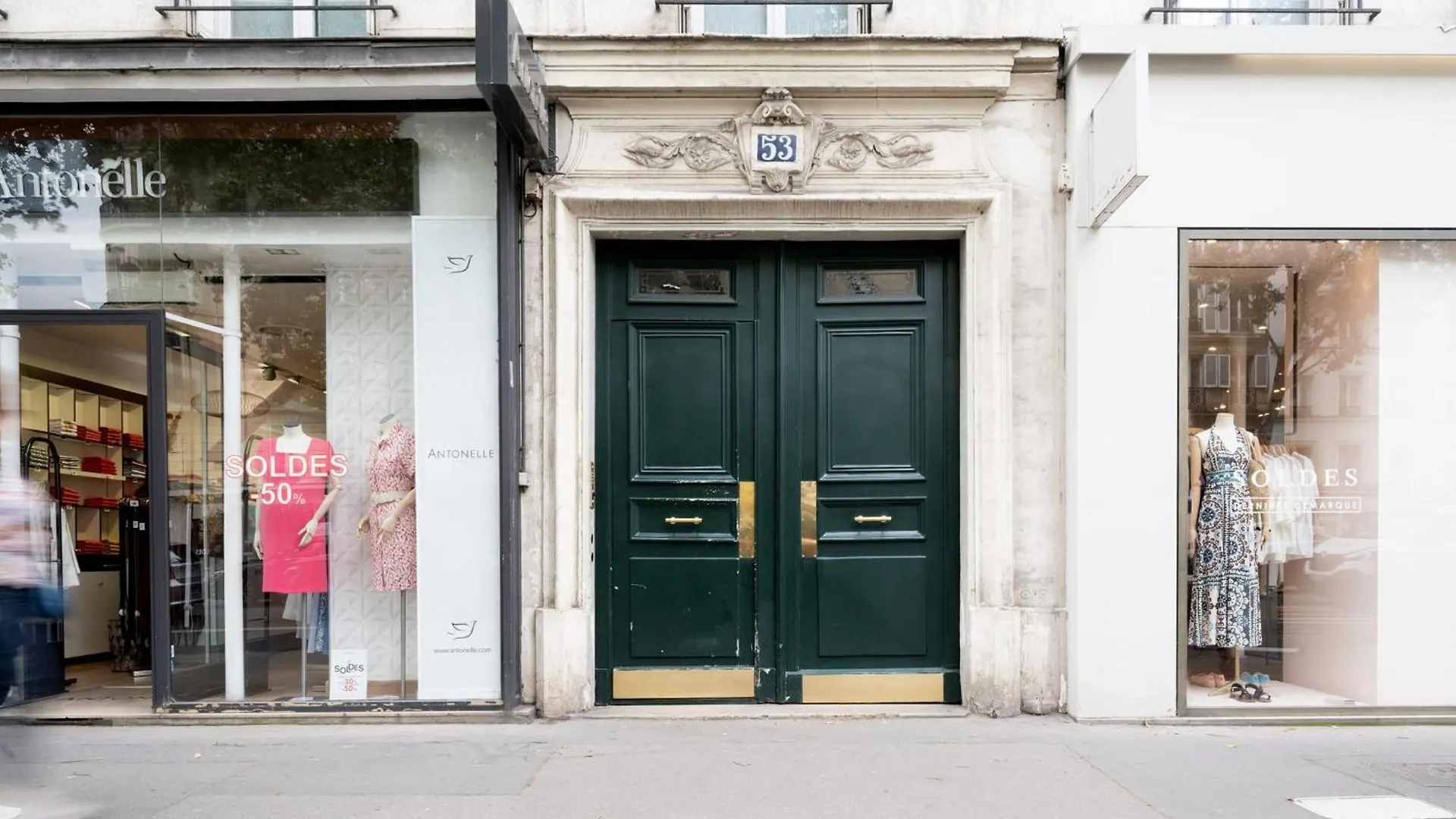 Appartement Latte - Welkeys Paris 0*,  France